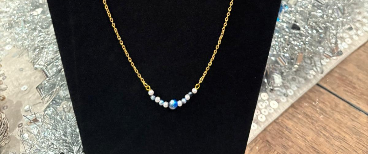 Blue Glow Chain Necklace