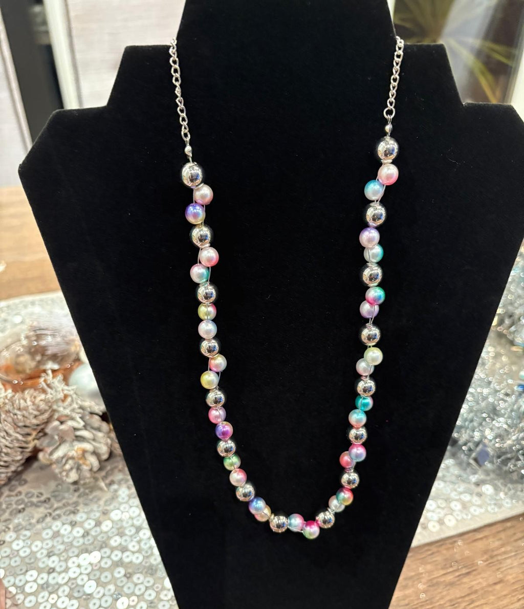 Twisted Pearl Necklace