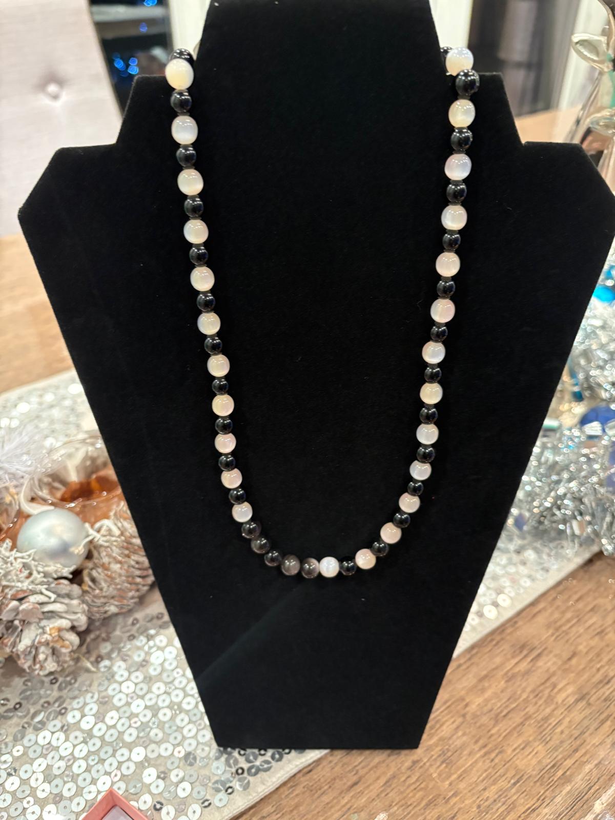 Midnight Glow Beaded Necklace